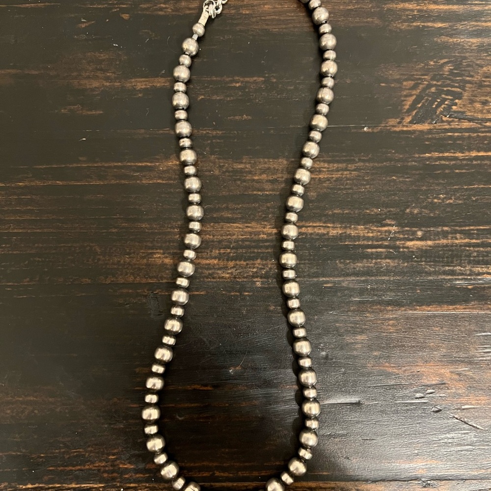 Navajo pearls